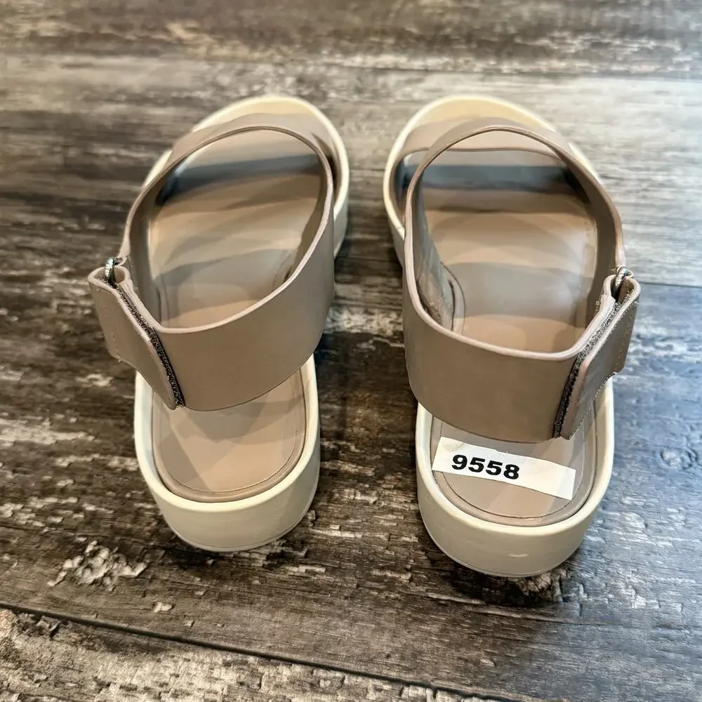 Vince Westport Platform Sandals Womens Size 9M Beige‎ Leather Minimalist NIB
